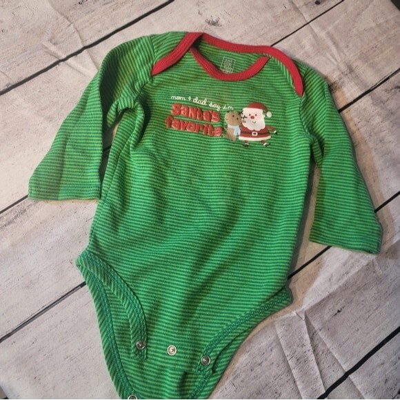 Carters Just One You 4 Piece  Holiday Sleepers  bundle Size 6months - Picture 4 of 16